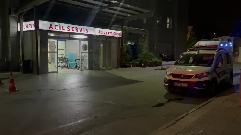 Amcadan Kan Donduran Saldırı! Yeğenini Sevgilisiyle Bastı, Ortalık Karıştı!