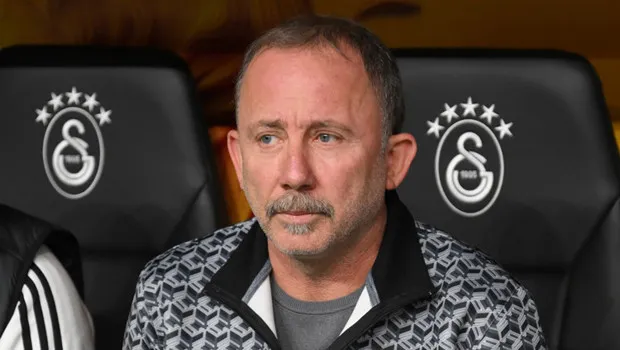 Beşiktaş'ta Sergen Yalçın Fırtınası! Derbi Sonrası Devrim!