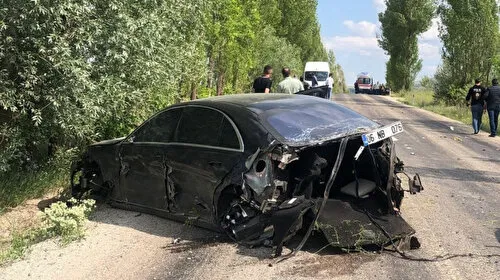 Çankırı'da iki otomobil çarpıştı: Altı kişi yaralandı