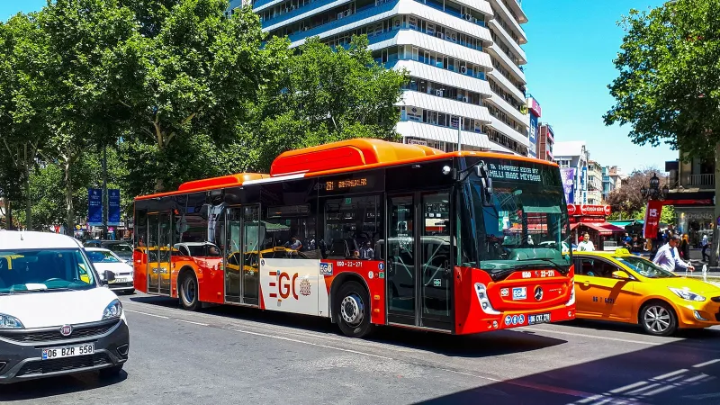 EGO şoförü ile vatandaş arasında gerginlik