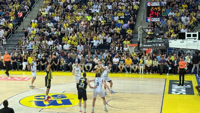 Fenerbahçe Beko'dan Beşiktaş'a Finalde Şok! Seri Bitti mi?