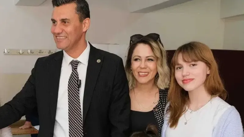 Ferdi Zeyrek'e Elektrik Şoku! İhmal İddiası Ortalığı Karıştırdı!
