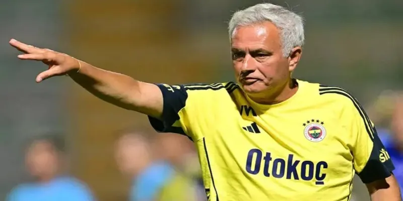 Galatasaray'a şok: 7 kez Mourinho ile görüşmüş