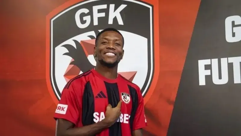 Gaziantep FK'de 8 futbolcu ile yollar ayrıldı