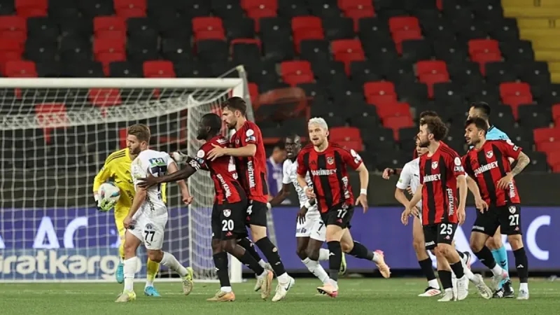Gaziantep FK Şoku! Galibiyet Hasreti Kabusa Mı Dönüyor?