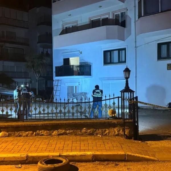Erdek'te Kanlı Gece! Genç Kadın Bıçaklanarak Öldürüldü!