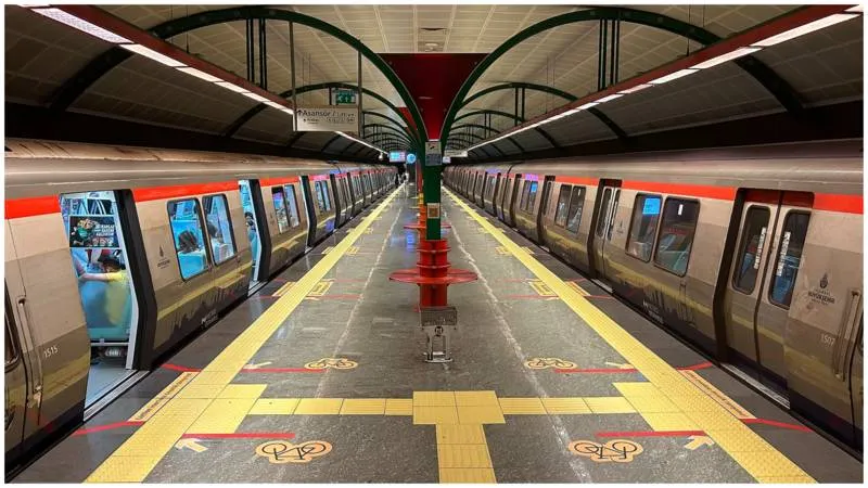 İstanbul'da metro seferlerine "Champions Fest" düzenlemesi