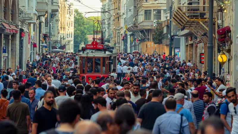 Nüfus Patlaması: Türkiye İçin Yük mü, Güç mü? Şok Eden Gerçekler!