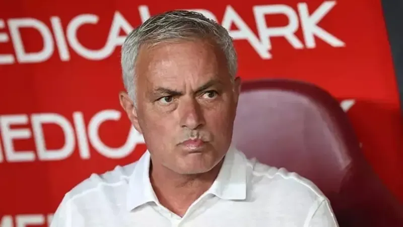 Jose Mourinho'dan mağlubiyet sözleri! "Kalecimizin hatasıyla kaybttik"