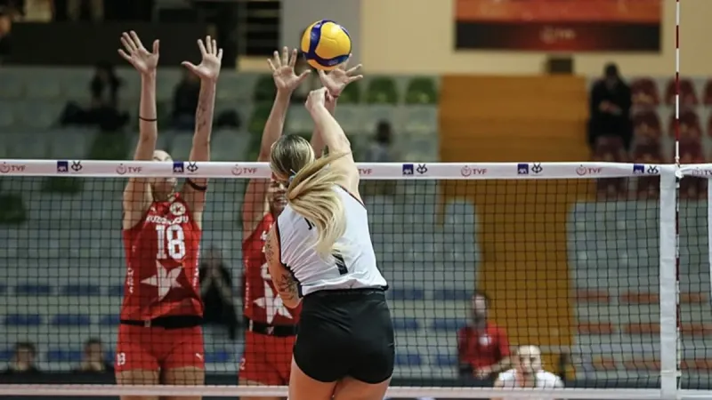 Kuzey Boru Fırtınası! Beşiktaş'ı Voleybolda Devirdi (3-1)