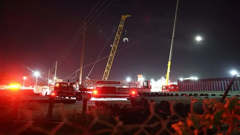 Los Angeles'ta tünel çöktü!