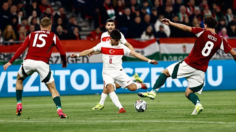 İstiklal Marşı'na Saygısızlık! UEFA'dan Macaristan'a Şok Ceza!