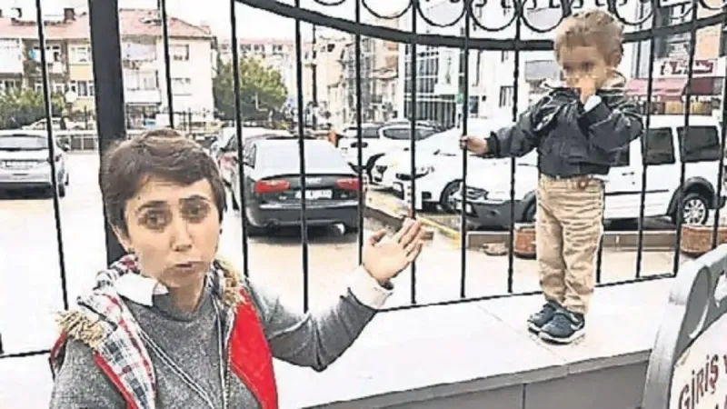 Falçatalı Dehşet! 1,5 Yaşındaki Bebeğe Saldırı ve Akılalmaz Savunma