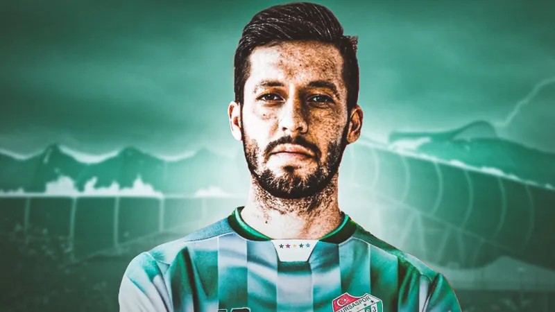 Bursaspor Bombayı Patlattı! İşte Yeni Transfer Taha Batuhan Yayıkcı