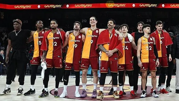 Galatasaray Şampiyonlar Ligi'nde Dörtlü Final için sahaya çıkıyor