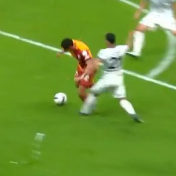 Galatasaray'ın penaltısı VAR'dan döndü!