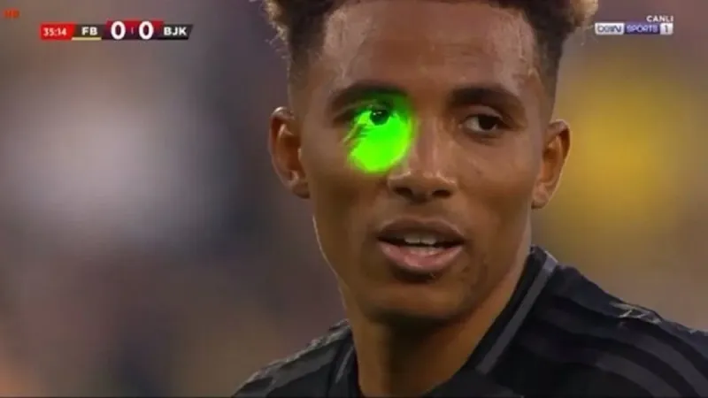 Gedson Fernandes’in gözüne lazer tutan taraftar spordan men cezası aldı