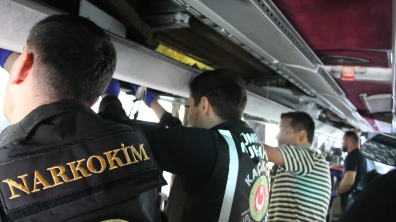 Kapıkule'de Şok Baskın! 77 Kilo Uyuşturucu Hap Ele Geçirildi