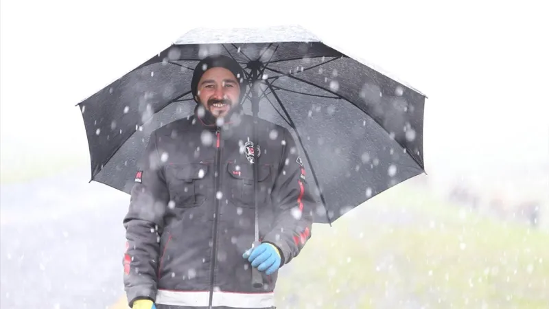Kars'ta Besiciler Kara Yakalandı! Köylere Dönüş Başladı