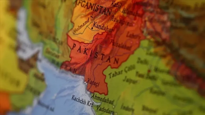 Pakistan'dan Şok İddia: Hindistan Saldırısında 40 Ölü!