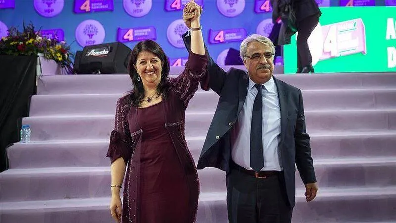PKK Fesih Mi Ediliyor? DEM Parti'den Şok Bilgilendirme Turu!