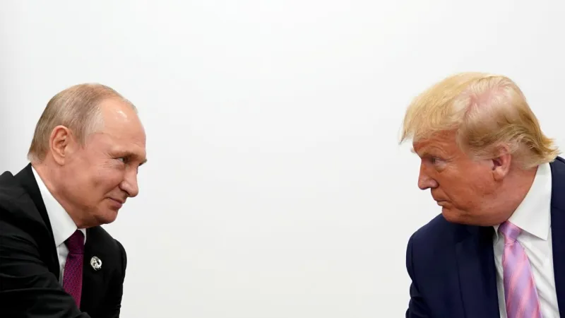 Rus sanatçı, Putin'in ABD başkanına hediye ettiği gizemli Trump portresini ortaya çıkardı