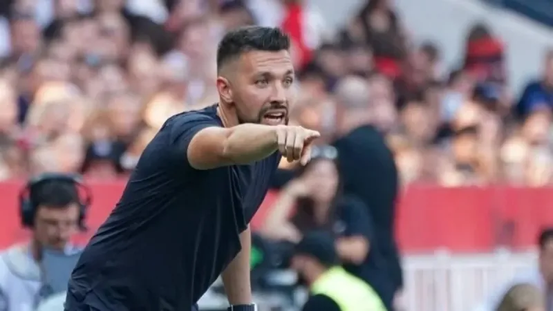 Tottenham'da Şok Ayrılık Mı? Farioli Bombası Patladı!