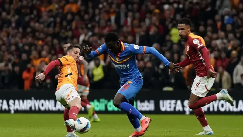 Şampiyon İzmir'de sahne alıyor! İşte Göztepe - Galatasaray maçının muhtemel 11'leri