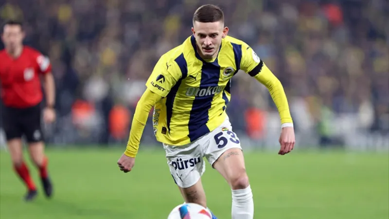 Szymanski İtalya'ya mı Gidiyor? Lazio Fenerbahçe'li Yıldızın Peşinde!