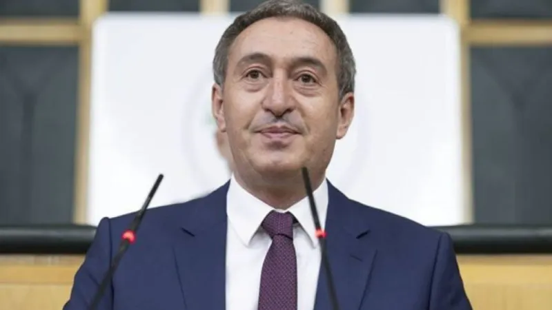 Tuncer Bakırhan: 7 Kasım Lazca'nın yaşam mücadelesine omuz verme günüdür