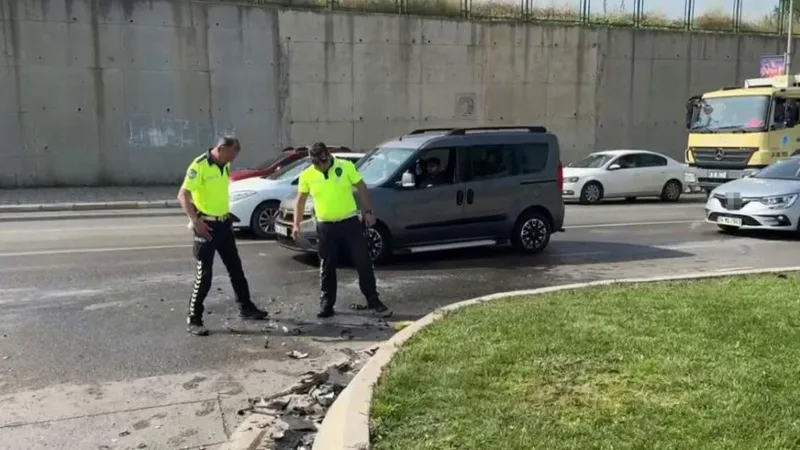 Tuzla’da zincirleme trafik kazası: 4 yaralı
