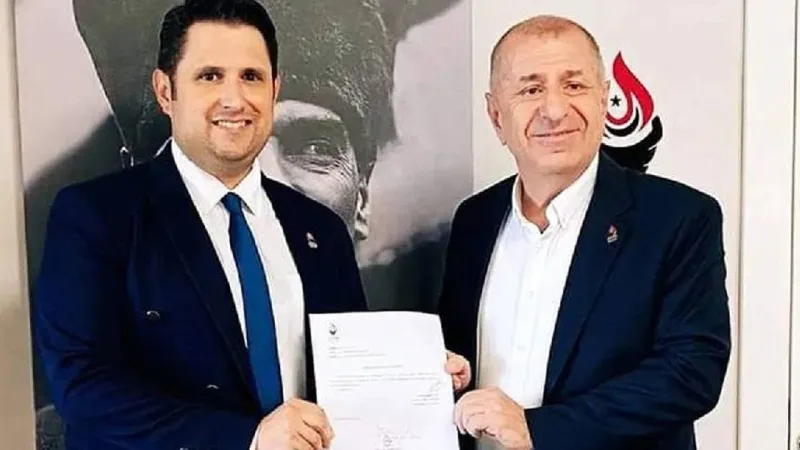 Zafer Partisi'nde Şok İstifa! Manisa İl Teşkilatı Topluca Bıraktı