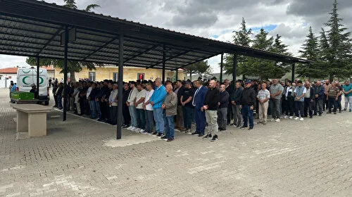 Zincirleme trafik kazasında yaralanan bebek hastanede hayatını kaybetti